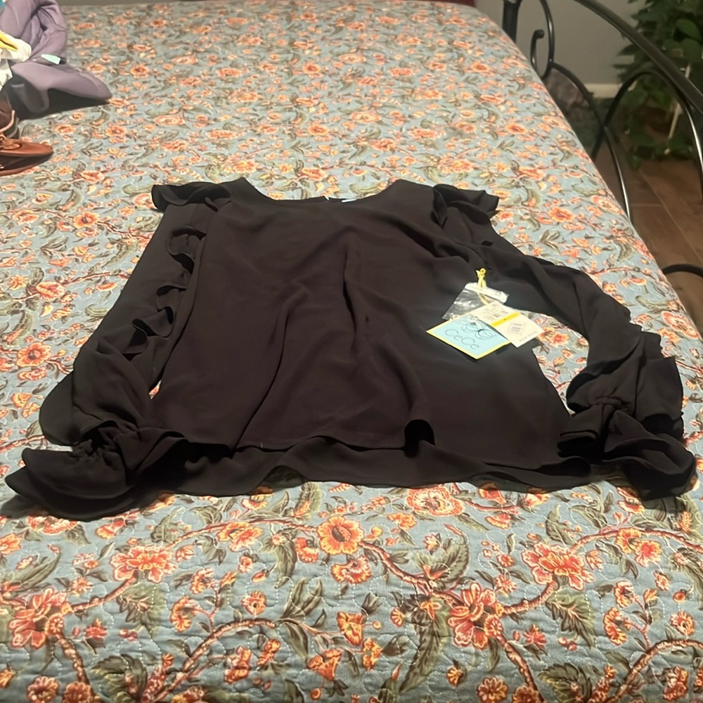Ce Ce blouse.